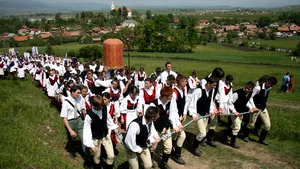 Şumuleu: Sute de mii de credincioşi romano-catolici în pelerinajul de Rusalii