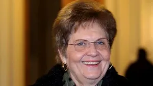 Ponta: Am discutat cu Câmpeanu, trebuie să îşi continue activitatea dacă Băsescu nu are nimic concret