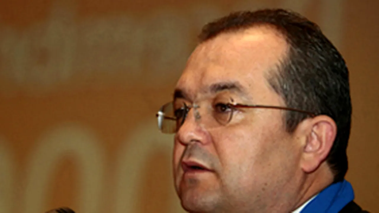 Boc: Sistemul de vot propus de preşedinte, cel mai apropiat de realităţile româneşti