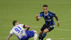 Inter învinge Sampdoria cu 2 la 1 şi se apropie la 6 puncte dinstanţă de liderul Juventus