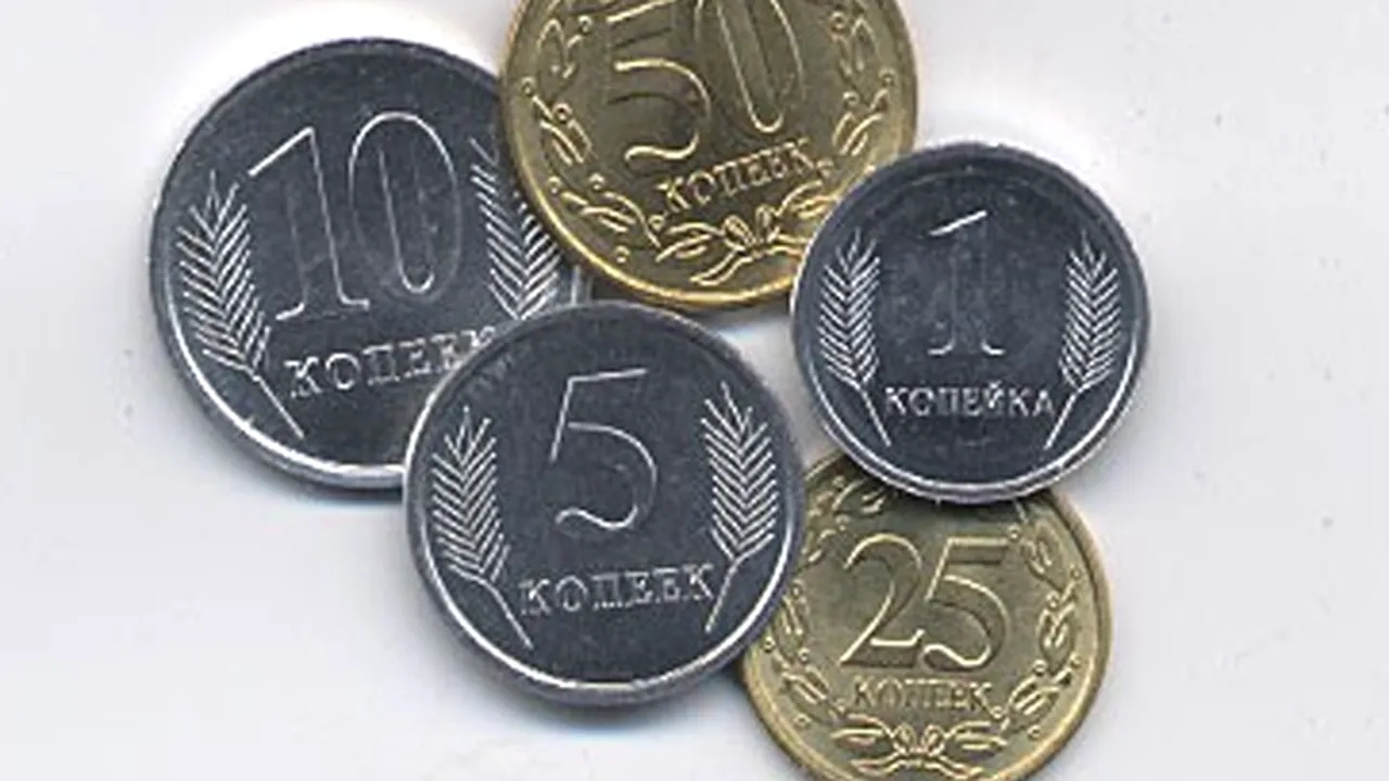 Premieră mondială: Banca Republicană Transnistreană va emite monede de plastic, realizate în Rusia