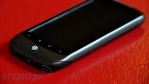 Google ar putea lansa marţi primul telefon mobil propriu