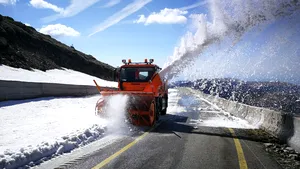 Vremea rea închide Transalpina între Rânca şi Obârşia Lotrului