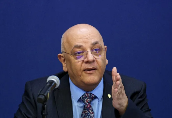 SOCIAL Arafat cere inițierea unui cadru legislativ care să limiteze accesul copiilor și adolescenților la rețelele de socializare