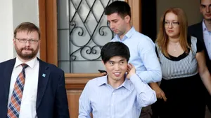 Nord-coreeanul care s-a născut în lagăr şi a reuşit să evadeze recunoaşte că o parte a poveştii sale nu e adevărată: 