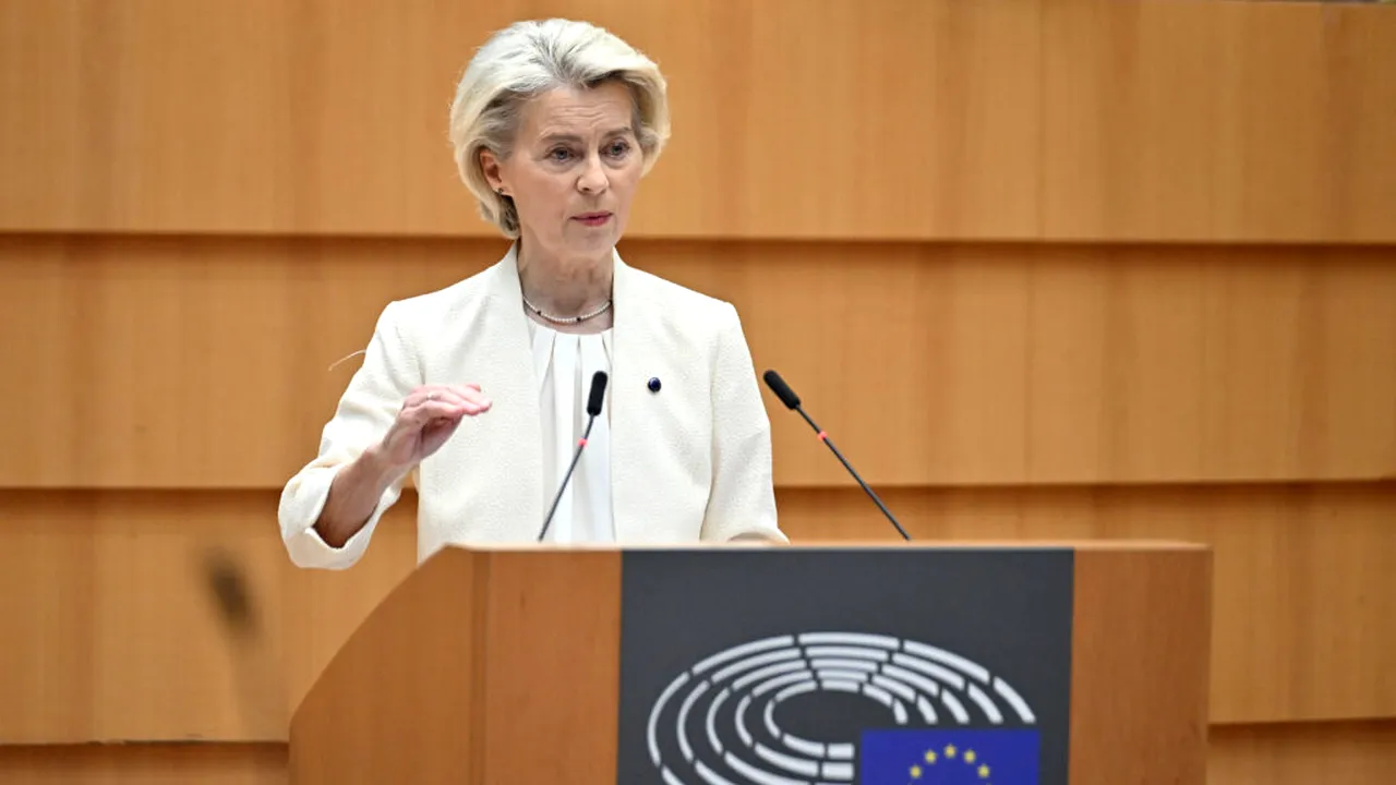 El Pais: Comisia Europeană propune statelor membre o zi obligatorie de muncă la distanță și transport public mai ieftin pentru a atenua criza energetică. Ajutor pentru gospodării și industrii vulnerabile