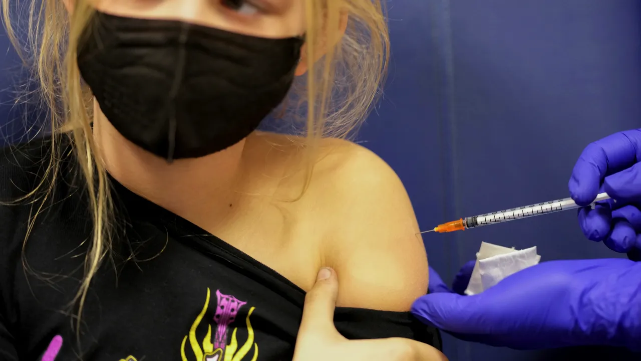 Începe vaccinarea copiilor cu vârste între 5 şi 11 ani din România