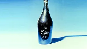 Vezi aici care sunt cele mai scumpe 5 sticle de vin din lume