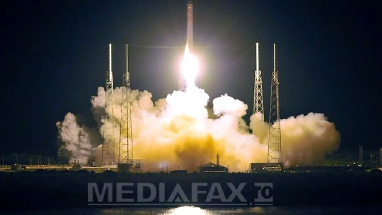 Capsula Dragon, fabricată de compania privată SpaceX, s-a desprins de Staţia Spaţială Internaţională