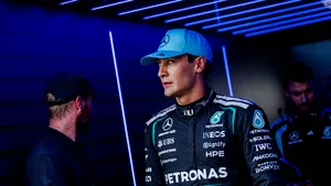 Lovitură importantă în lupta la titlu în Formula 1. George Russell va pleca din coada grilei în Singapore