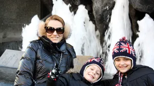 Andreea Esca şi-a petrecut vacanţa de iarnă la Paris şi Londra