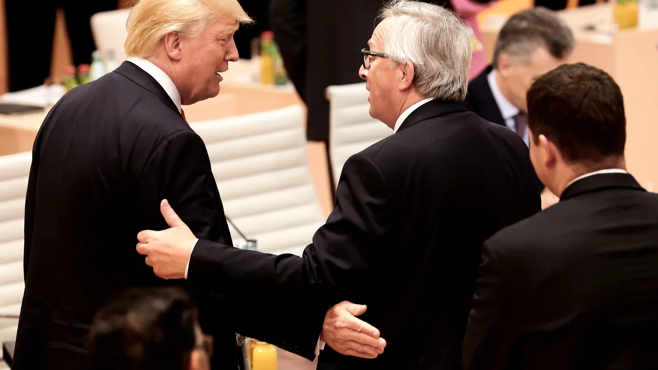 Replica UE după ce Donald Trump a anunţat că SUA vor impune taxe noi la importurile auto, comparând politicile comeriale ale Europei cu cele ale Chinei