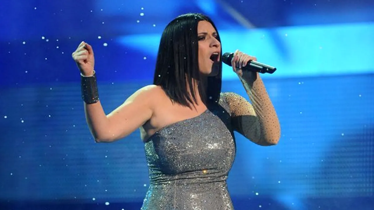 Tragedie înaintea unui concert al Laurei Pausini: Un muncitor a murit după ce o parte din scenă s-a prăbuşit