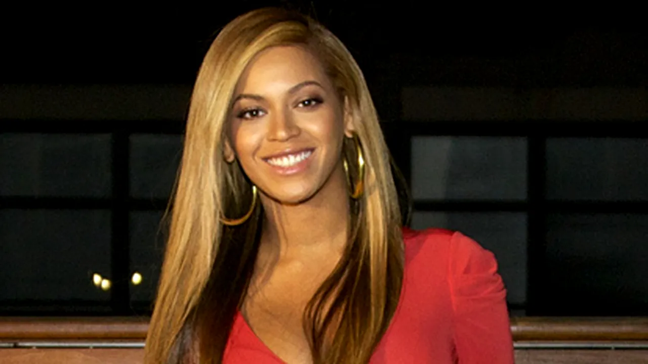 Beyonce, sexy după naştere. Cum arată vedeta la O LUNĂ după cezariană - FOTO