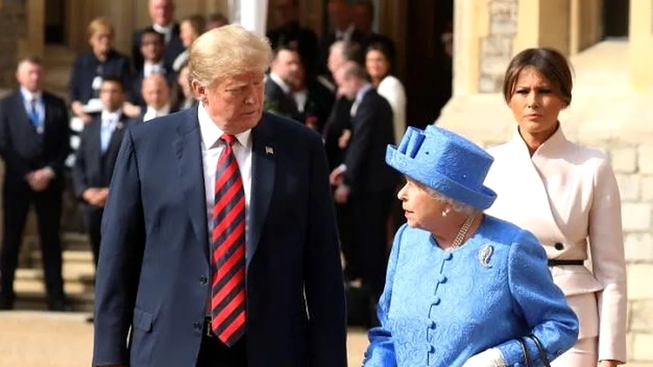 Vizita controversată a lui Donald Trump în Marea Britanie: Preşedintele SUA, primit de Regina Elizabeth a II-a la palatul Buckingham
