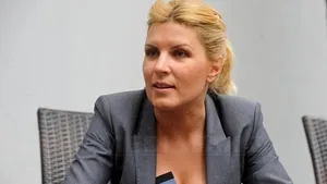 Udrea: Blaga ar avea şanse să câştige dacă ar candida la şefia PDL