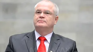 Eugen Nicolicea, propus ministru delegat la Relaţia cu Parlamentul. Florin Jianu la IMM-uri