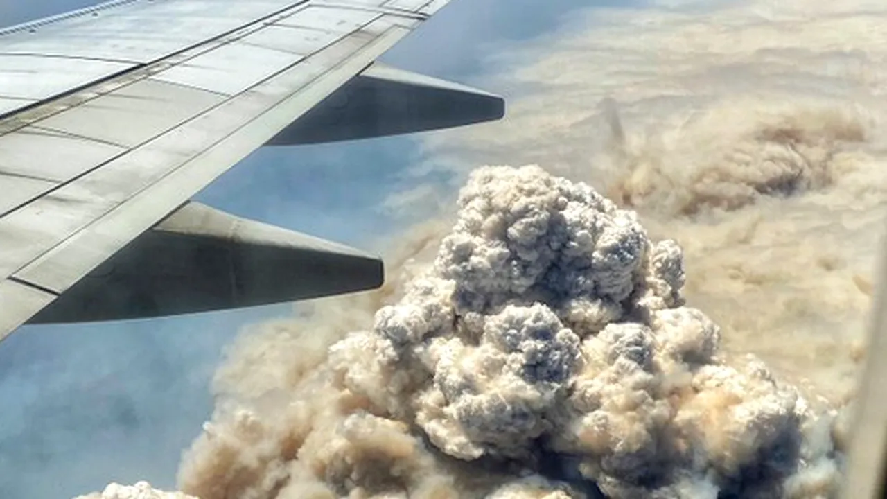 Incendiile de vegetaţie fac ravagii în Australia. Brisbane, mai poluat decât Beijing. Autorităţile le recomandă oamenilor să stea în case - FOTO, VIDEO