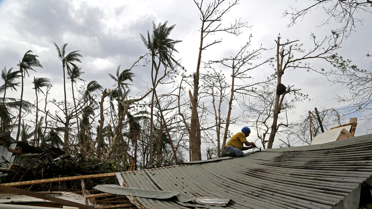 Aproximativ 5 milioane de persoane din Filipine ar putea fi afectate de un taifun extrem puternic 
