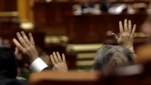 Romania Senate Adopts Ordinance On Former Secret Police Files