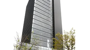 Lupta proiectelor imobiliare 