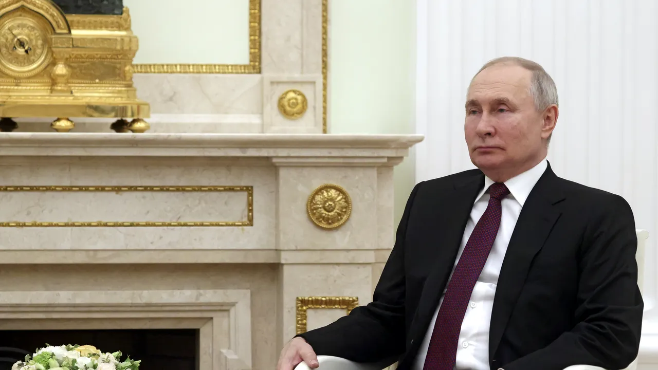 Putin ameninţă Marea Britanie din cauza furnizării de muniţie cu uraniu Ucrainei: Rusia va fi nevoită să reacţioneze