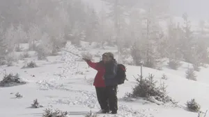 Operaţiunile de căutare a celor doi turişti daţi dispăruţi în Bucegi, sistate (Video)