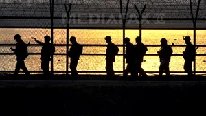 Seulul supraveghează frontiera cu Phenianul cu un dispozitiv al consolei Xbox - FOTO