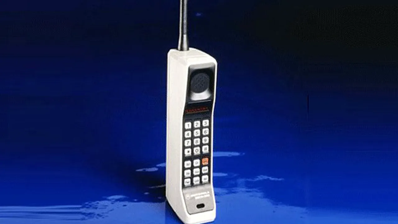 Telefonia mobilă sărbătoreşte 40 de ani de la primul apel