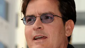 Charlie Sheen revine în echipa serialului TV 