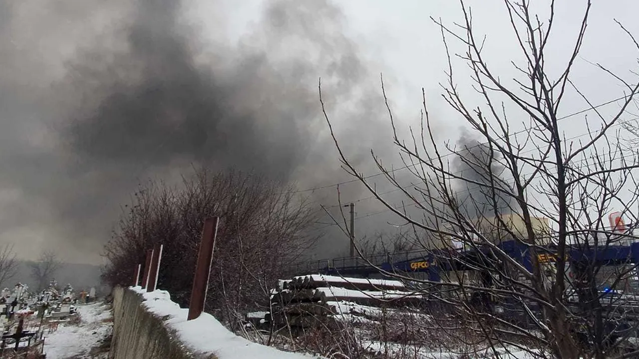 Incendiu uriaş în Voluntari. Mesaj Ro-Alert transmis