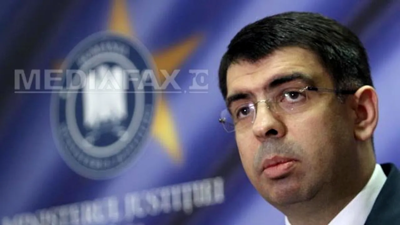 Cazanciuc: Sper ca într-o lună să fie lansat în dezbatere proiectul privind brăţările de supraveghere