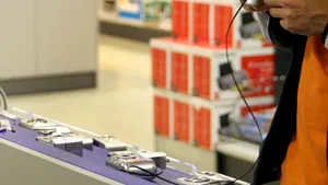 Canon va investi peste 140 mil. de dolari într-o nouă fabrică de aparate foto digitale