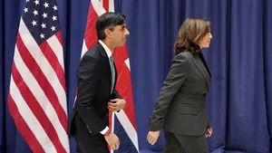 Politicieni conservatori îi cer lui Sunak să se concentreze pe relaţia cu SUA / China critică parteneriatul AUKUS