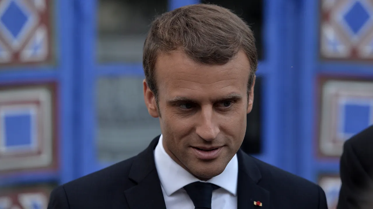 FT: Macron pledează pentru o UE mai puternică, dar temperează tonul privind reformarea zonei euro