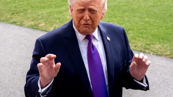 EXTERNE Donald Trump susține că Iranul a cerut încetarea focului