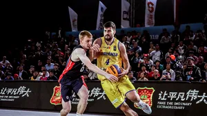 Baschetul 3x3 continuă online. Staruri din circuitul mondial se duelează pe consolă în direct pe Facebook şi pe site