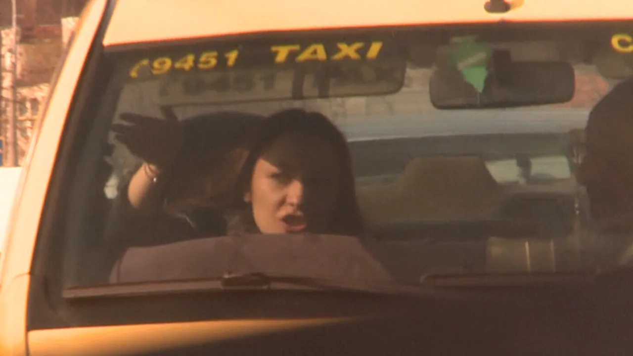 Andra, răpită de un taximetrist, într-o farsă pusă la cale de Cătălin Măruţă