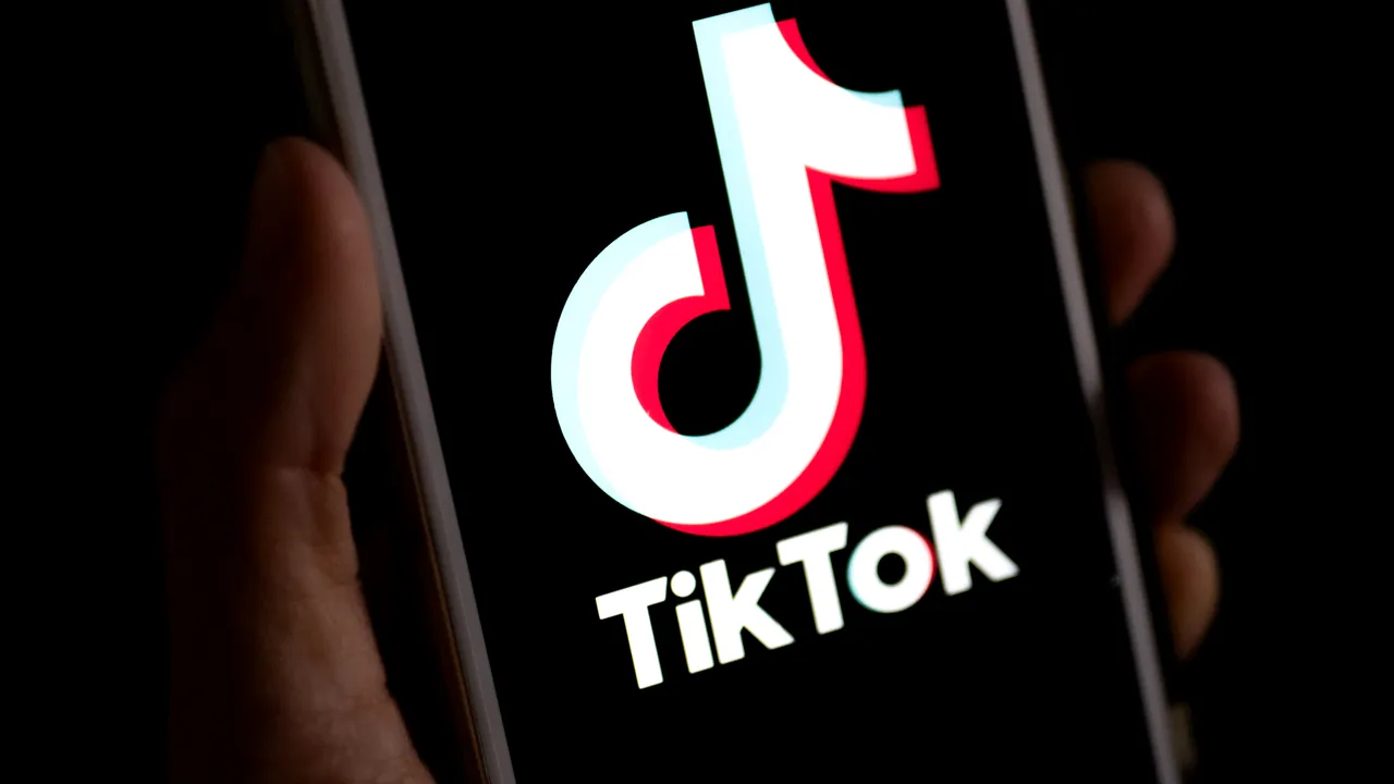 Perplexity propune, din nou, o fuziune cu TikTok şi oferă Statelor Unite 50% din noua entitate