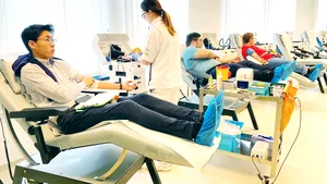 Primele 10 centre de plasmafereză din România vor funcţiona de la începutul anului 2023