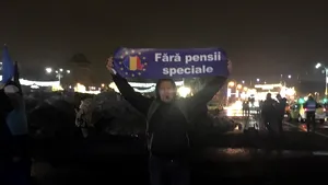 PROTESTE în Bucureşti şi la Cluj faţă de Ordonanţa privind repunerea în termen anunţată de Tudorel Toader | FOTO, VIDEO
