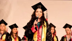 O tânără din Constanţa, aleasă de laureatul Premiului Nobel pentru economie pentru a-i coordona cercetarea - FOTO