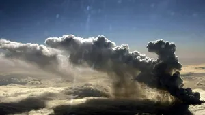 Două curse British Airways, anulate din cauza unei erupţii vulcanice din Islanda - VIDEO