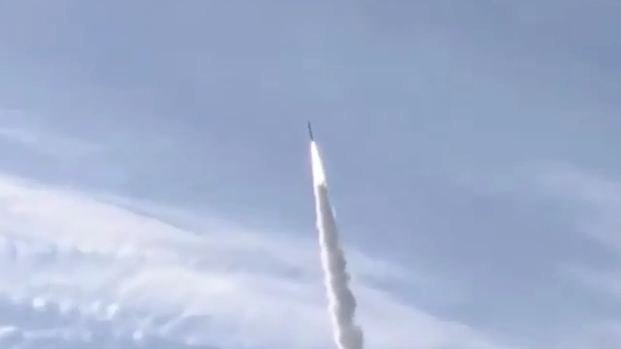 7 chinezi au încercat să intre ilegal în Guam, în timp ce armata SUA făcea teste secrete cu rachete