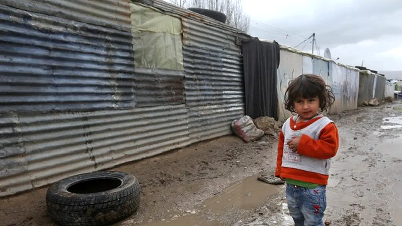Războiul din Siria a redus speranţa de viaţă cu 20 de ani. 80% din populaţie trăieşte în sărăcie - FOTO