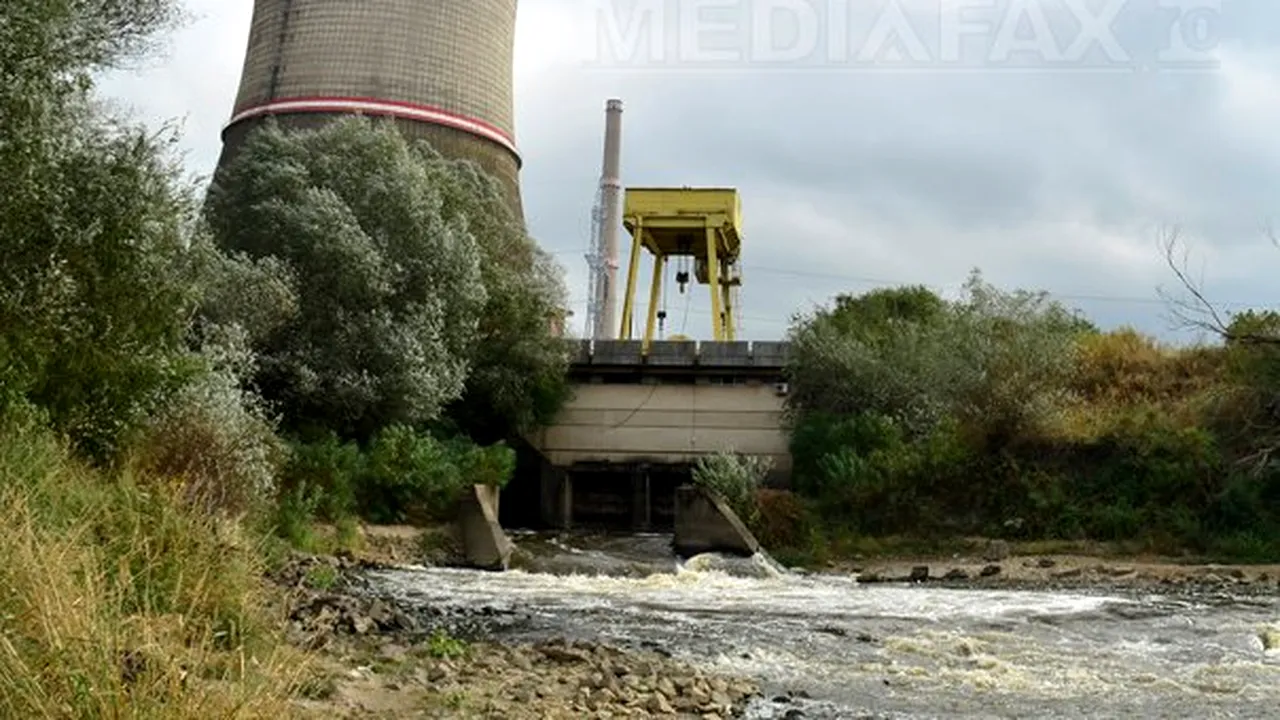 Termocentrala Mintia Deva, la un pas de a fi debranşată de la apă din cauza datoriilor