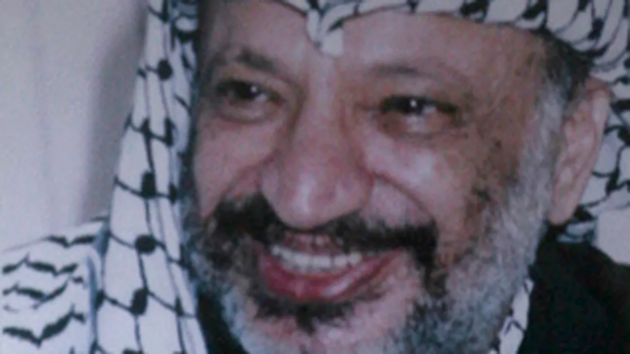 Yasser Arafat avea virusul HIV în sânge, dar a murit otrăvit