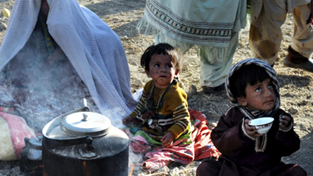 SUA acordă un ajutor de un milion de dolari supravieţuitorilor seismului din Pakistan