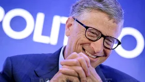 Primul lucru pe care l-ar face Bill Gates dacă ar trăi cu 2 dolari pe lună