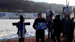 GALERIE FOTO Ultimul drum a lui Jean Pădureanu a trecut pe la stadionul care-i poartă numele